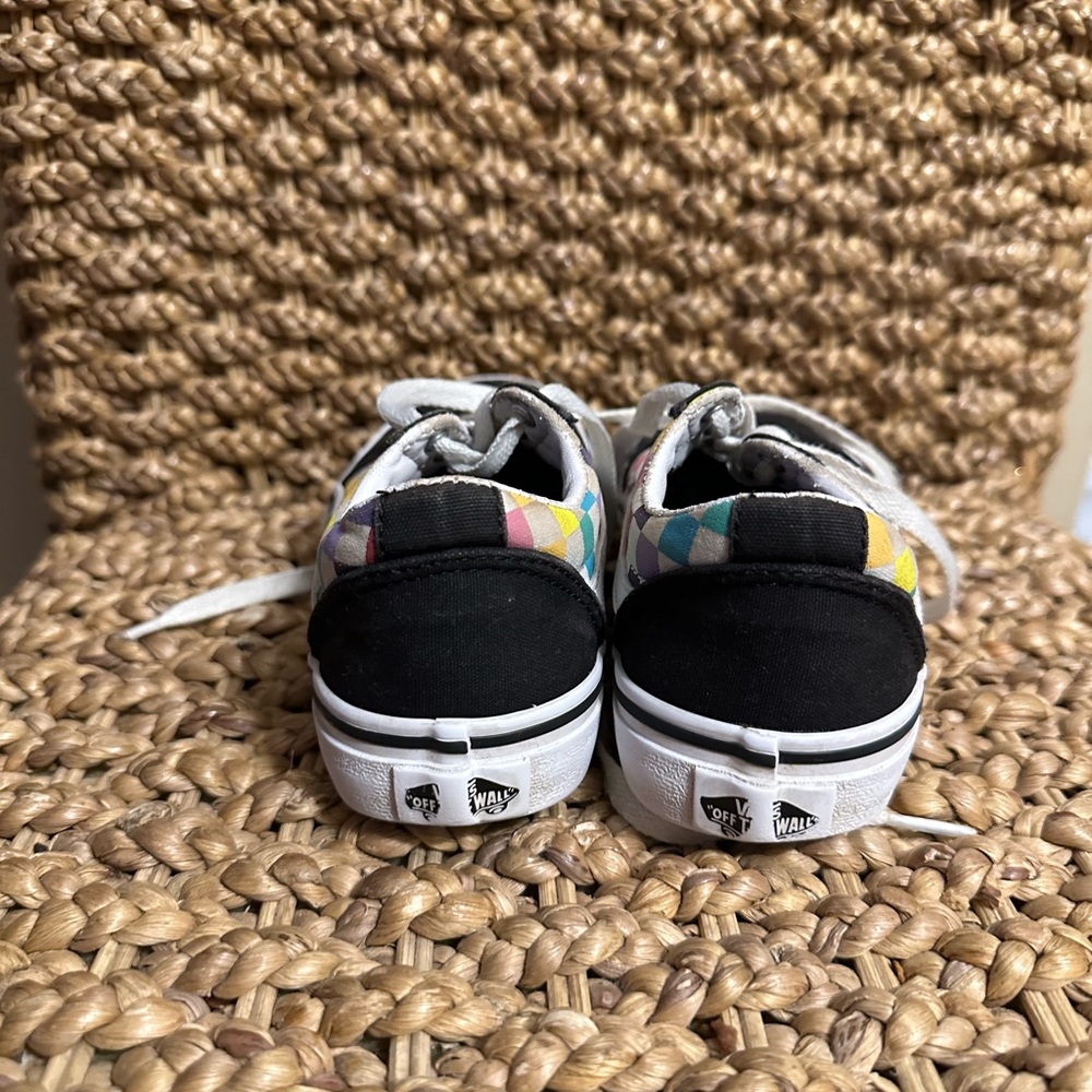 Kids vans - Picture 5 of 8